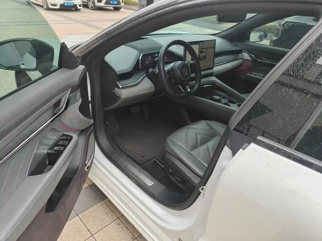 ZEEKR EXTREME KRYPTON 001