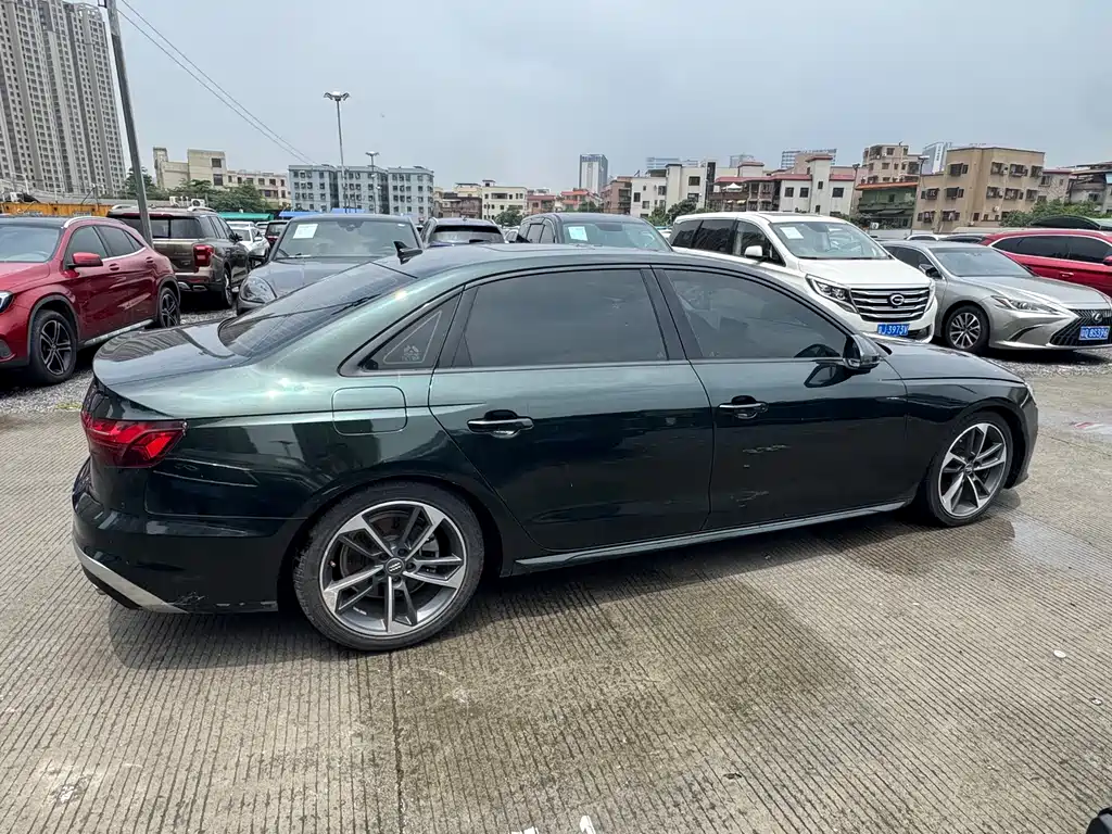 Audi A4L 2020 40 TFSI Luxury