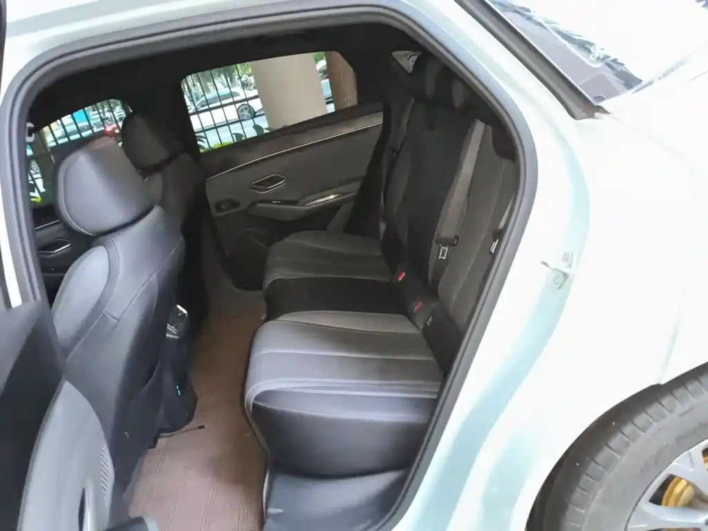 BYD Qin L — миниатюра 18