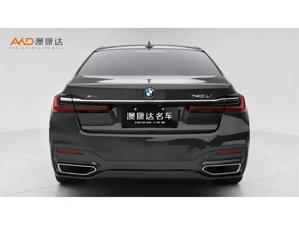 BMW 7 Series — миниатюра 4