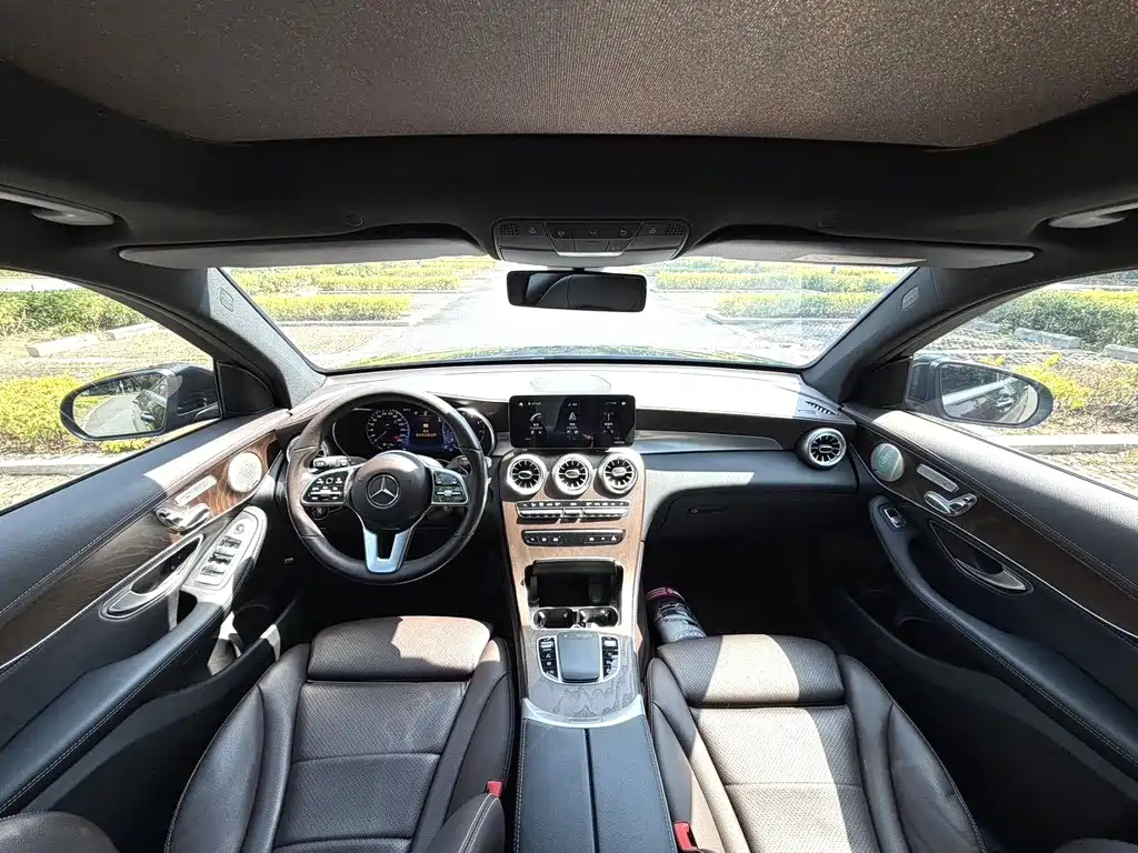 Mercedes-Benz GLC 2020 GLC 260 L 4MATIC Luxury