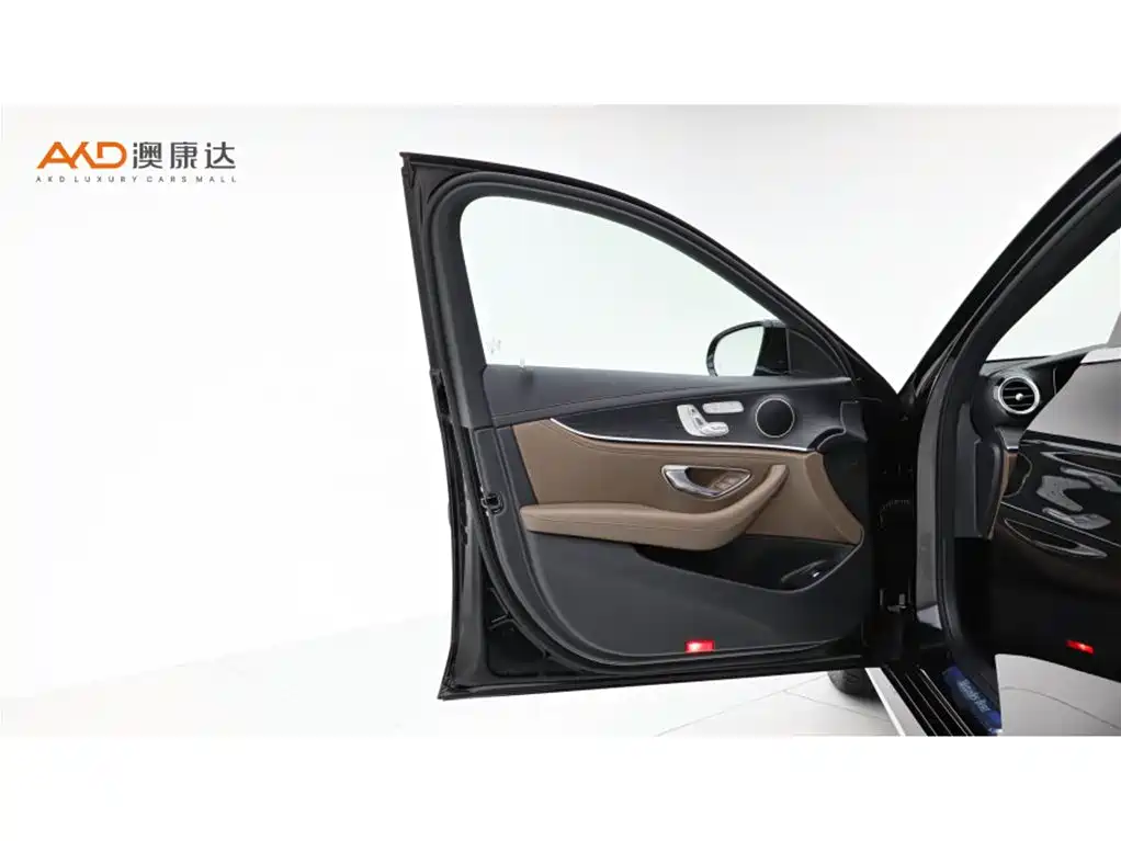 Mercedes-Benz E-Class New Energy — миниатюра 10