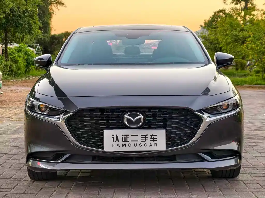 Mazda 3 Axela — миниатюра 2