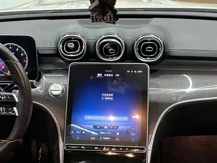 Mercedes-Benz C-Class — миниатюра 16