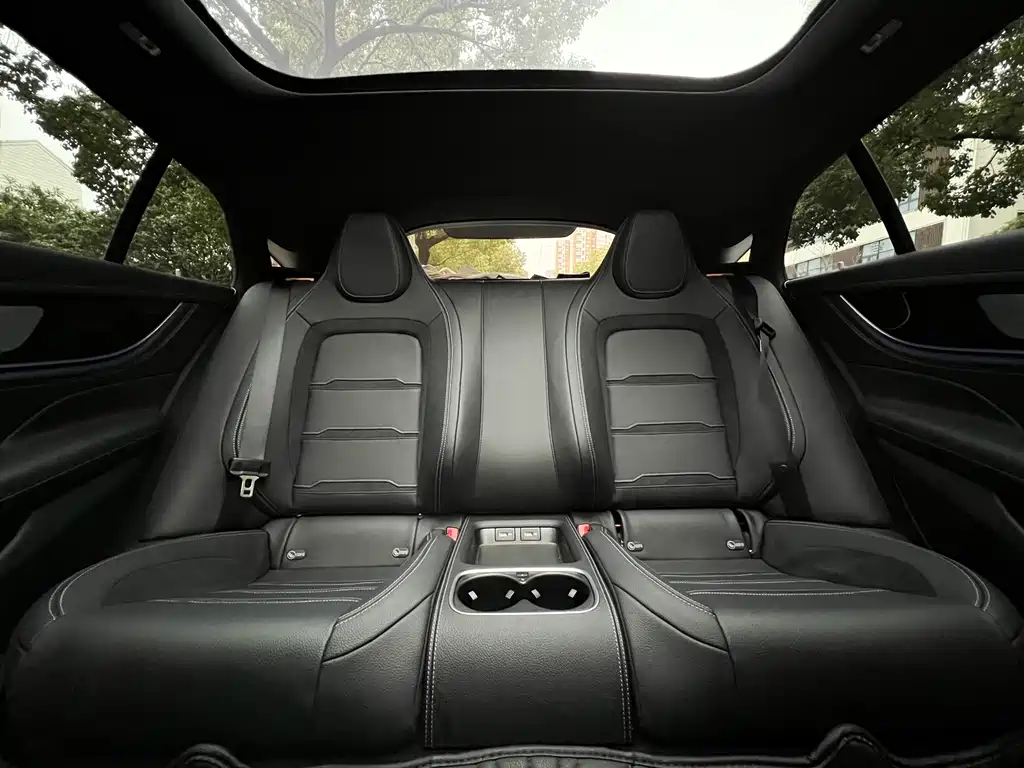 MERCEDES-BENZ AMG GT