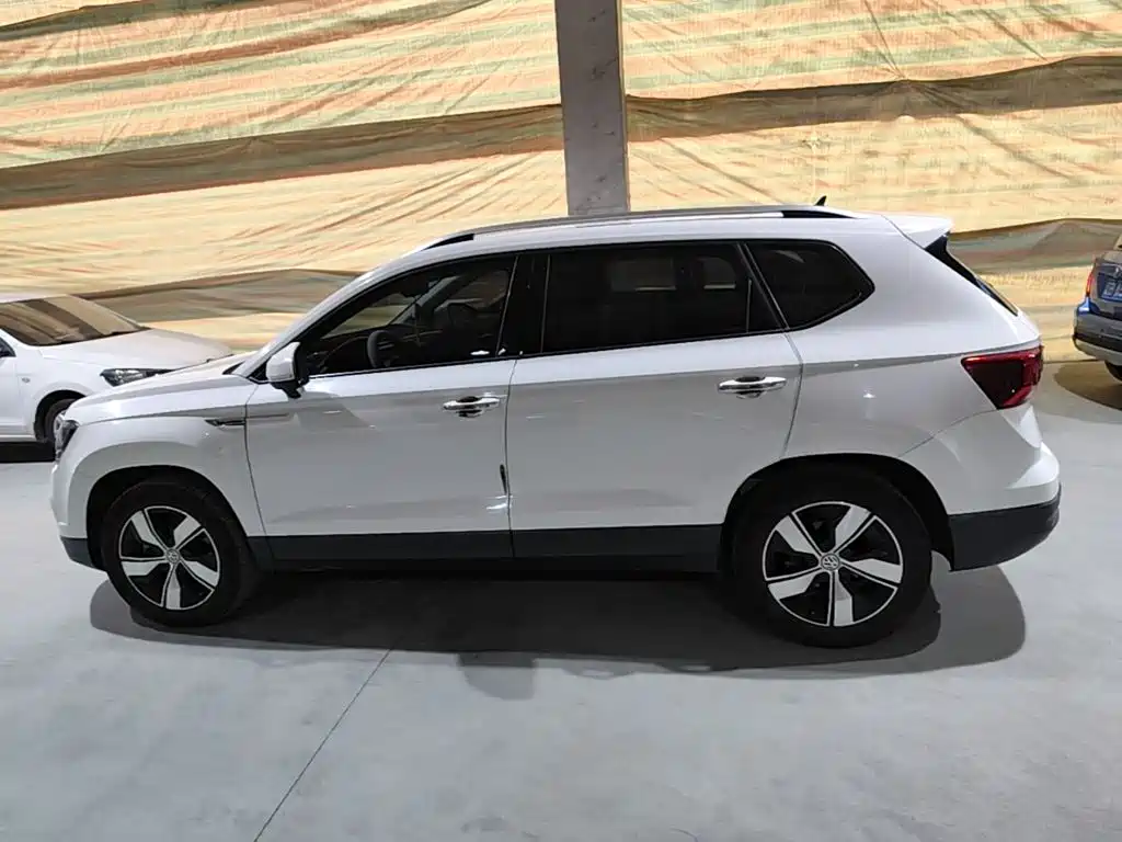 Volkswagen Tharu — миниатюра 4