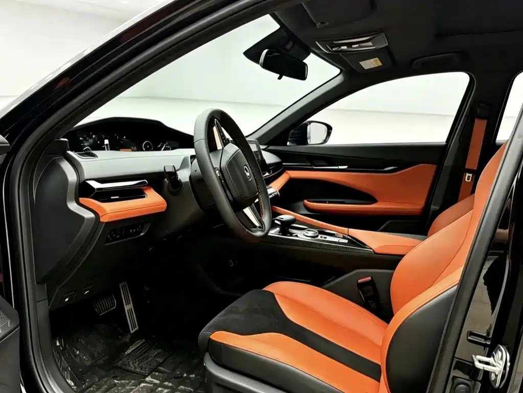 Changan UNI-V — миниатюра 4