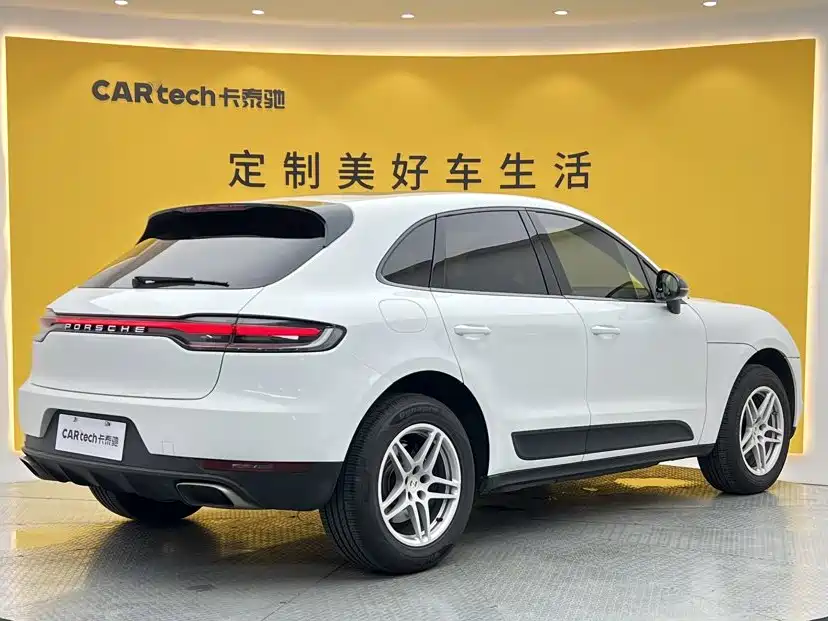 Porsche Macan — миниатюра 4