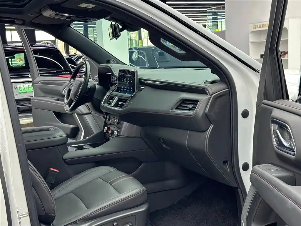 Chevrolet Suburban 2022 5.3L