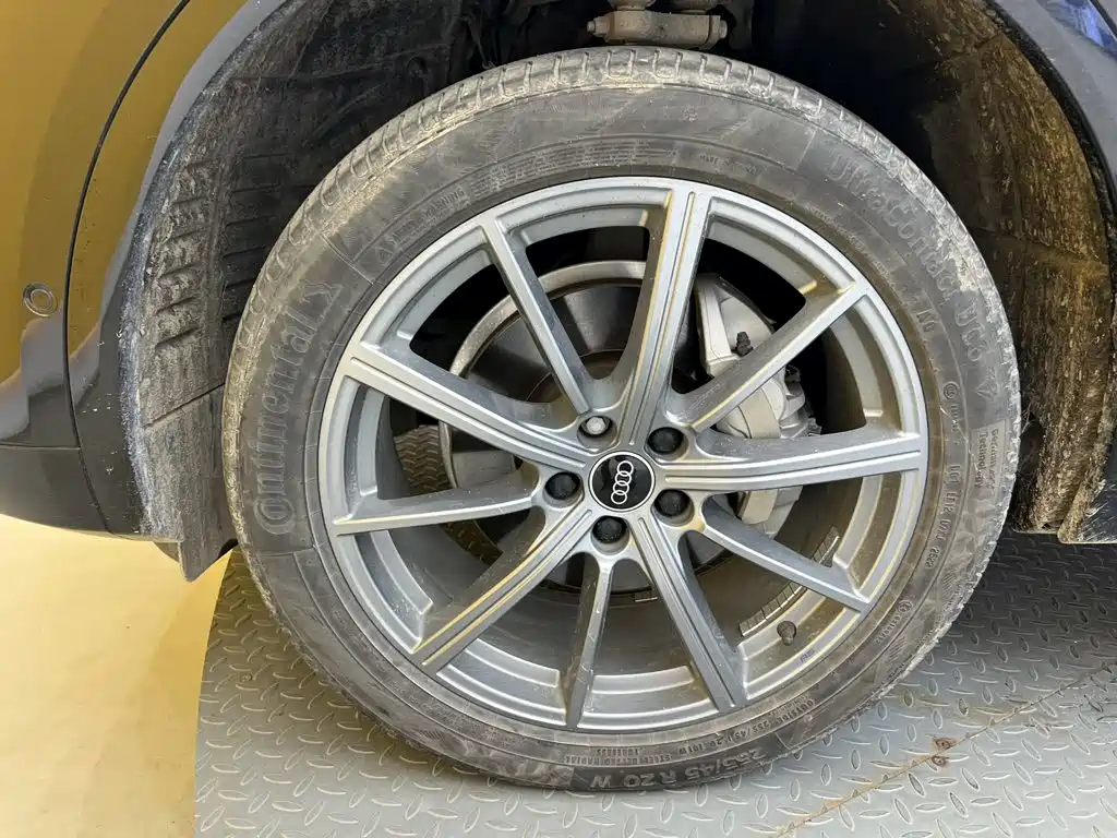 Audi Q5L — миниатюра 10