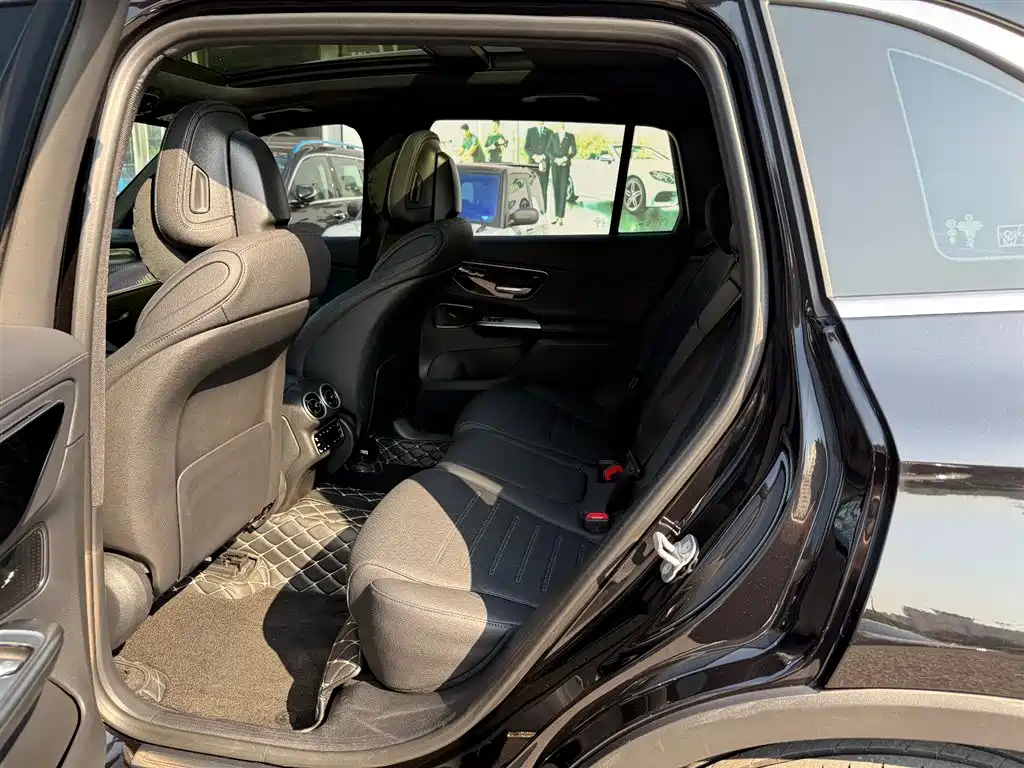 Mercedes-Benz GLC — миниатюра 7