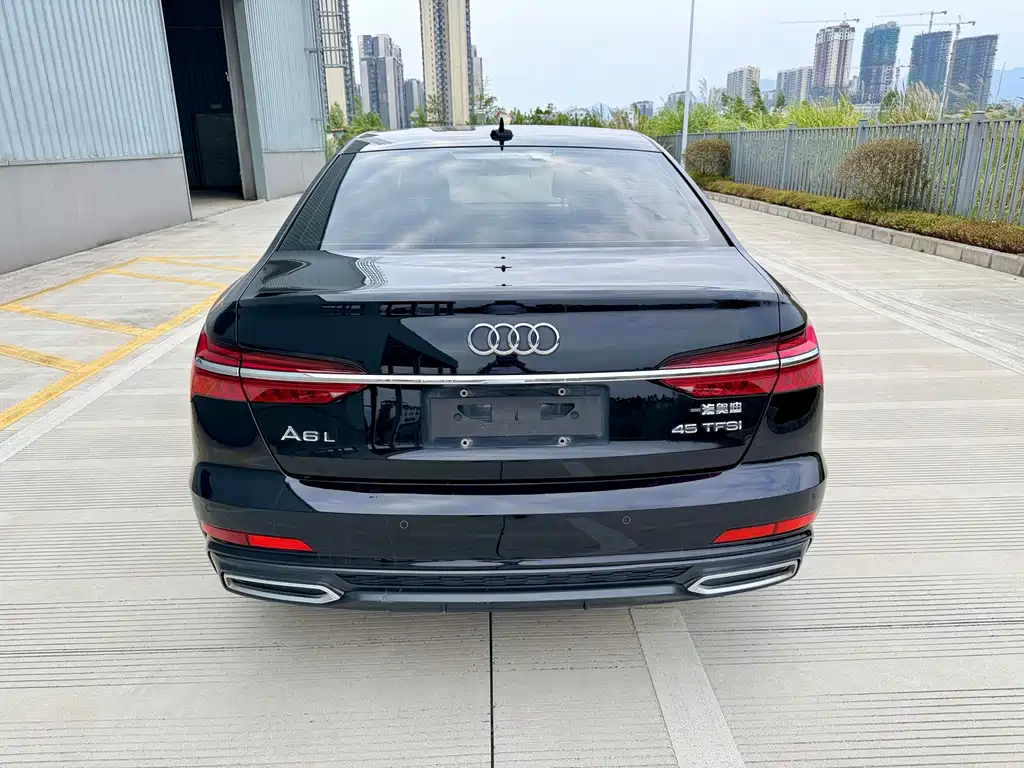 Audi A6L — миниатюра 5