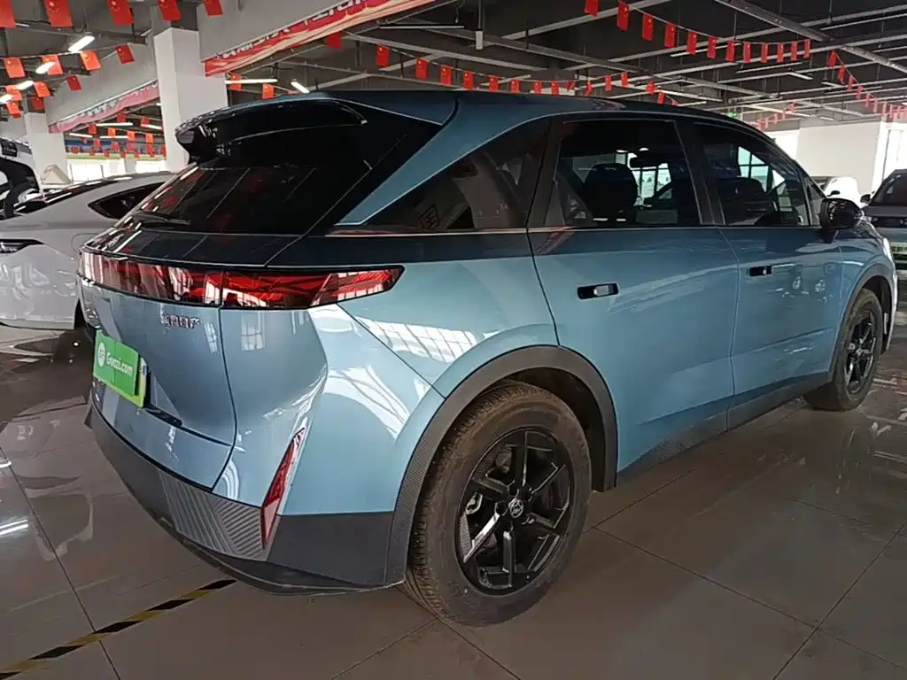 Venucia VX6 — миниатюра 5
