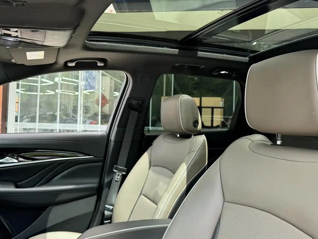Buick Enclave 2020 28T Premium Flagship