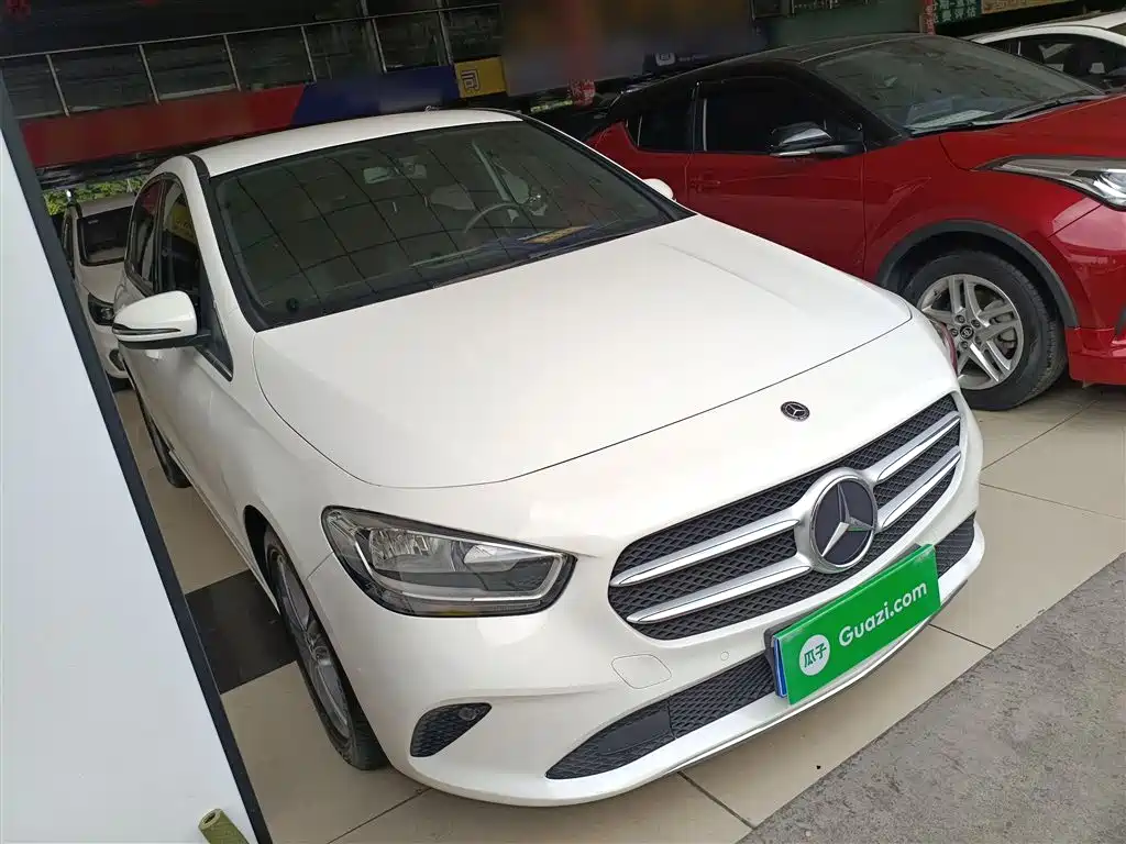 MERCEDES-BENZ B CLASS