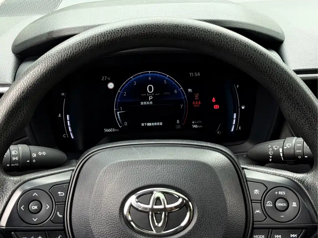 Toyota Corolla Cross — миниатюра 8