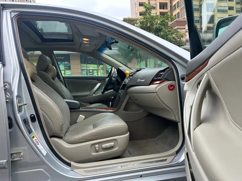 Toyota Camry 2008 200G NAVI Luxury