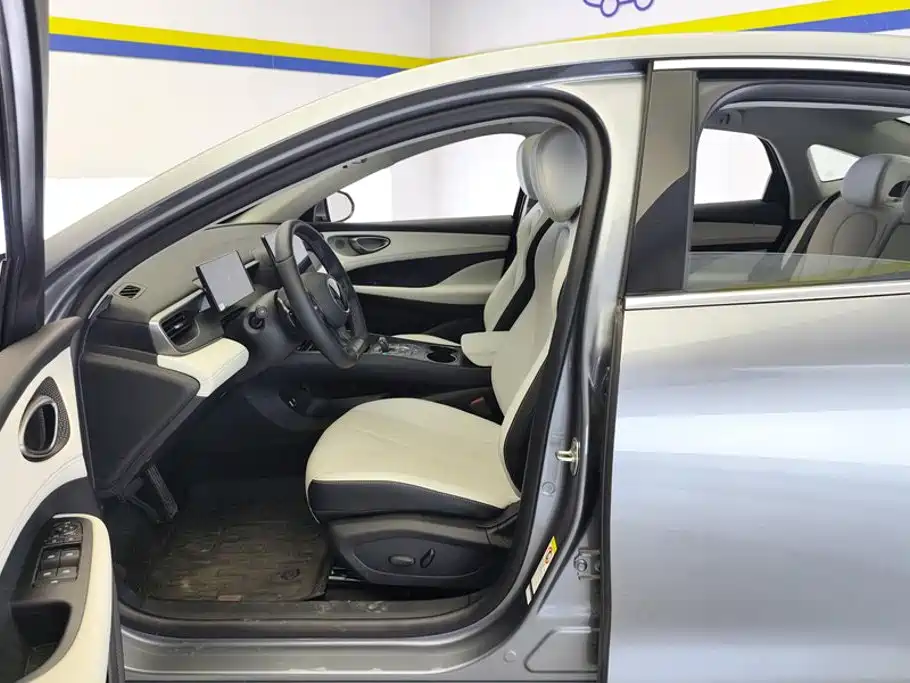 BYD Seal 05 DM-i 05 DM-i 2025 DM-i Smart Drive 120KM Flagship