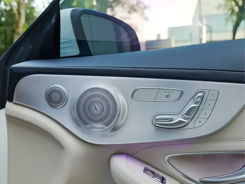Mercedes-Benz C-Class (Import) — миниатюра 12