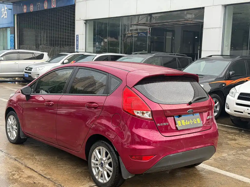 Ford Fiesta — миниатюра 3