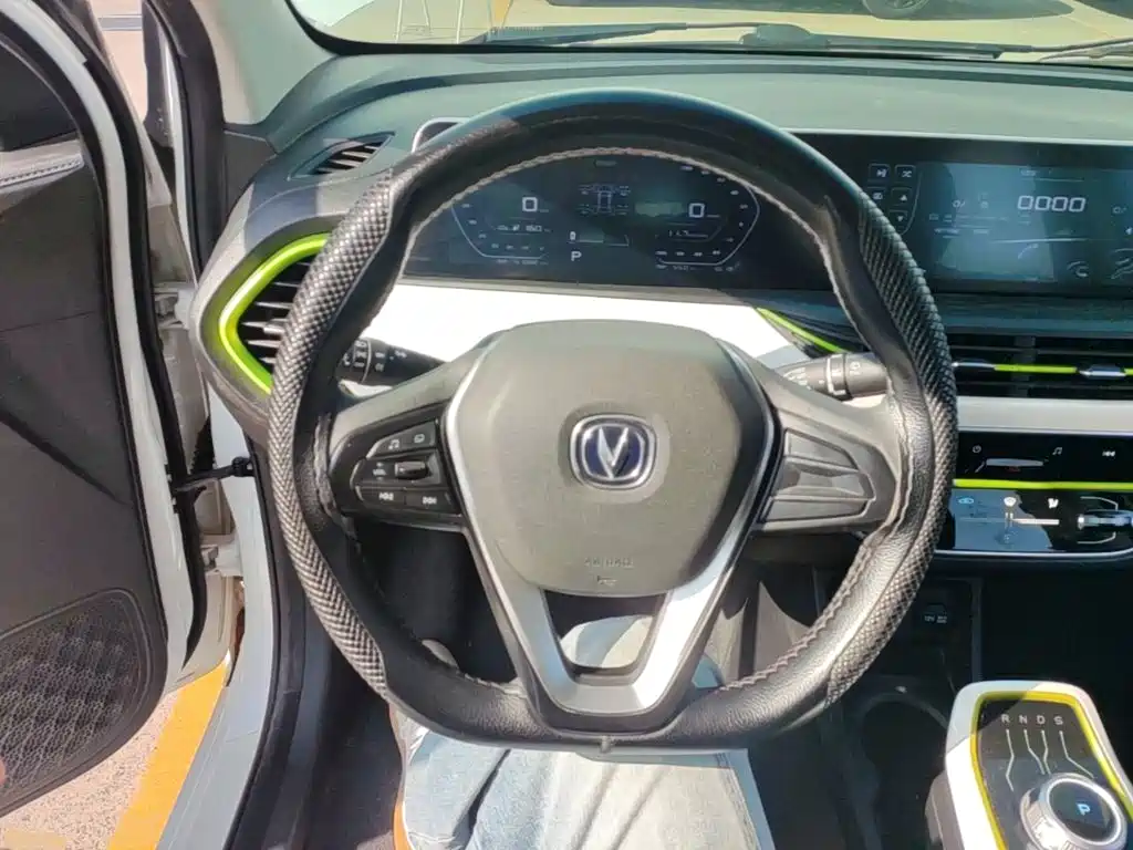Changan Benben E-Star — миниатюра 11