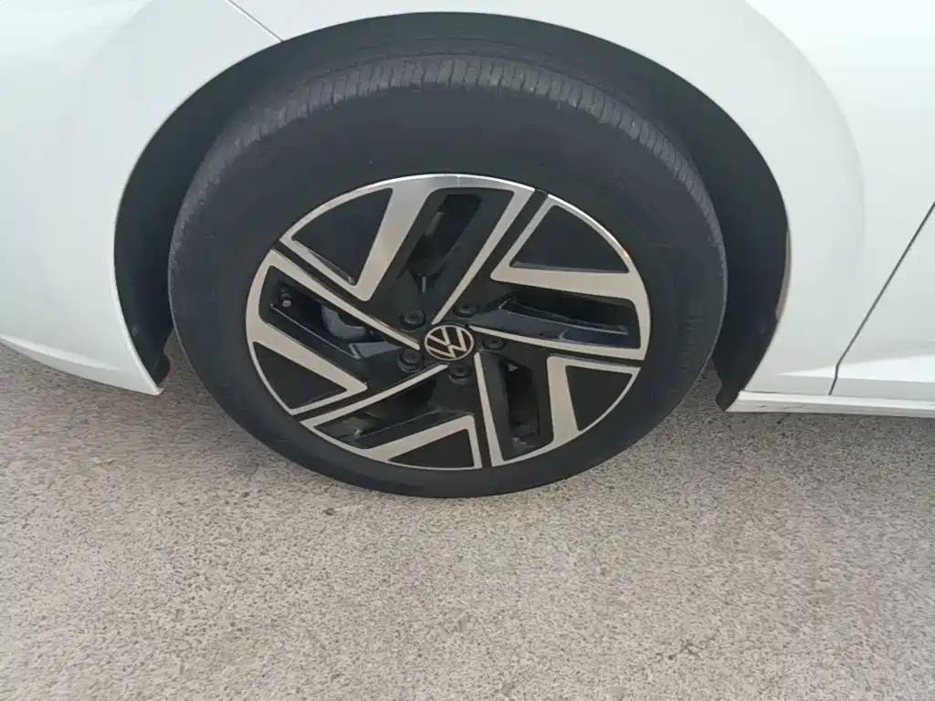 Volkswagen Sagitar — миниатюра 25