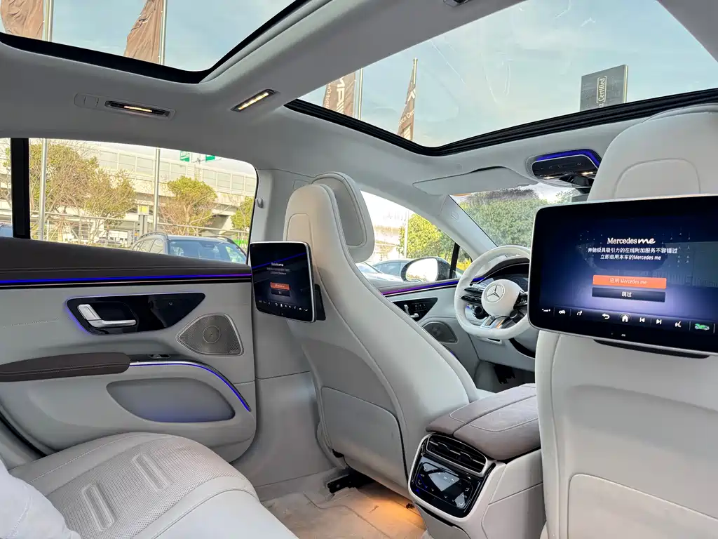 MERCEDES-BENZ EQS AMG