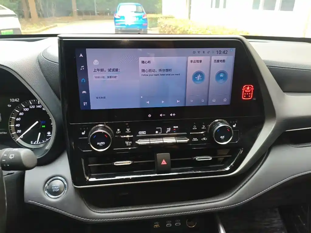 Toyota Highlander — миниатюра 13