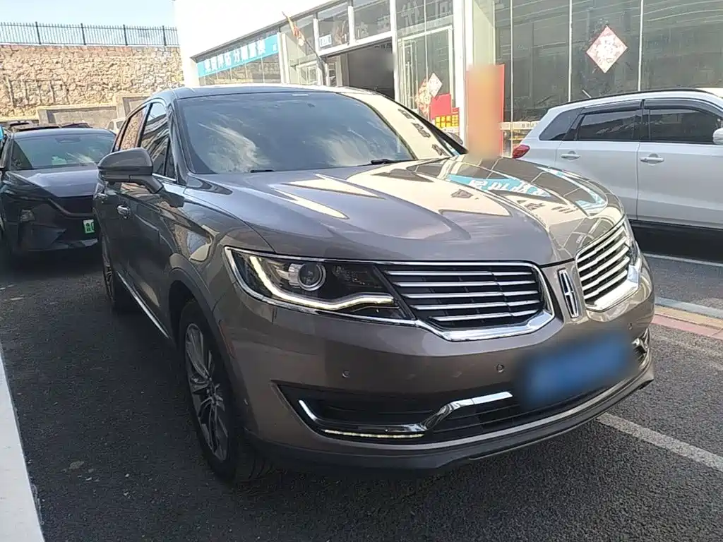 Lincoln MKX — миниатюра 4