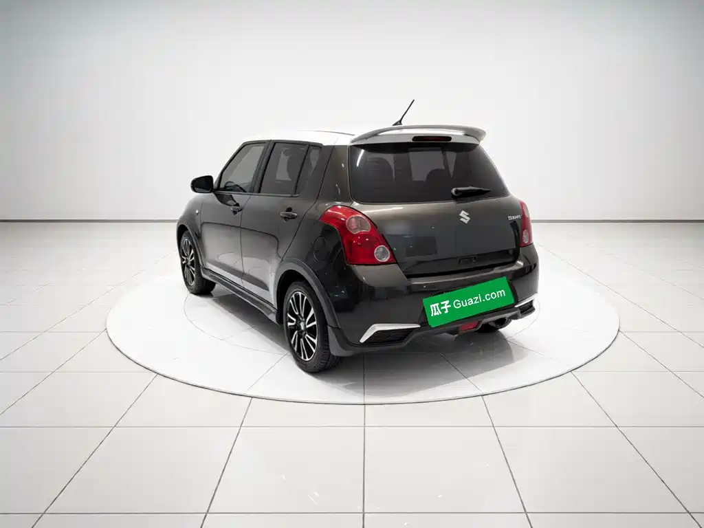 Suzuki Swift — миниатюра 4