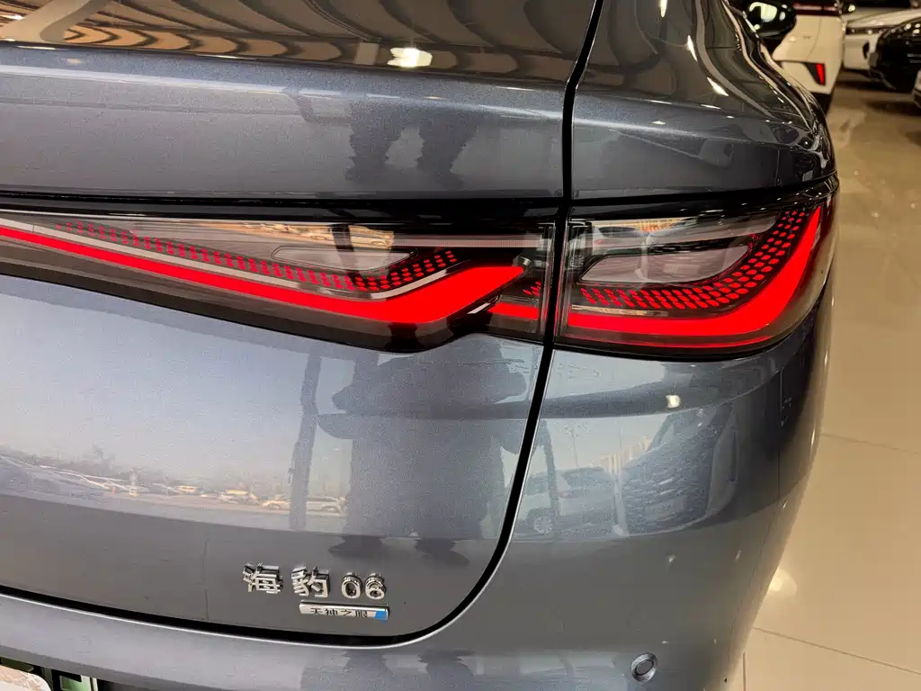 BYD SEAL 06 NEW ENERGY