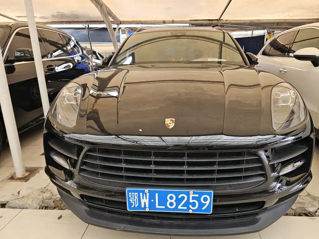 Porsche Macan — миниатюра 2