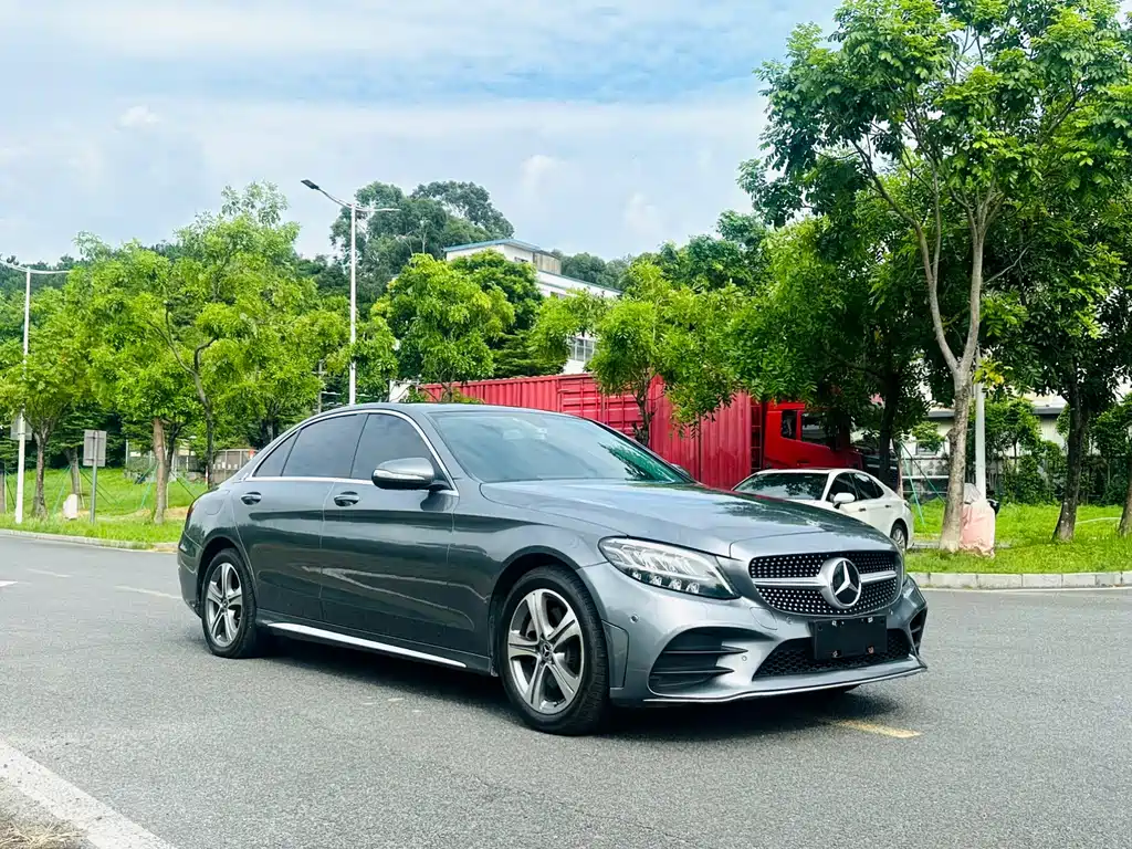 Mercedes-Benz C-Class — миниатюра 4