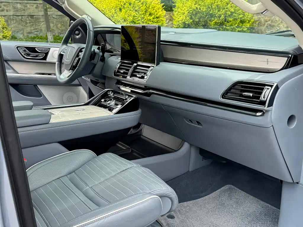 Lincoln Navigator 2022 3.5T