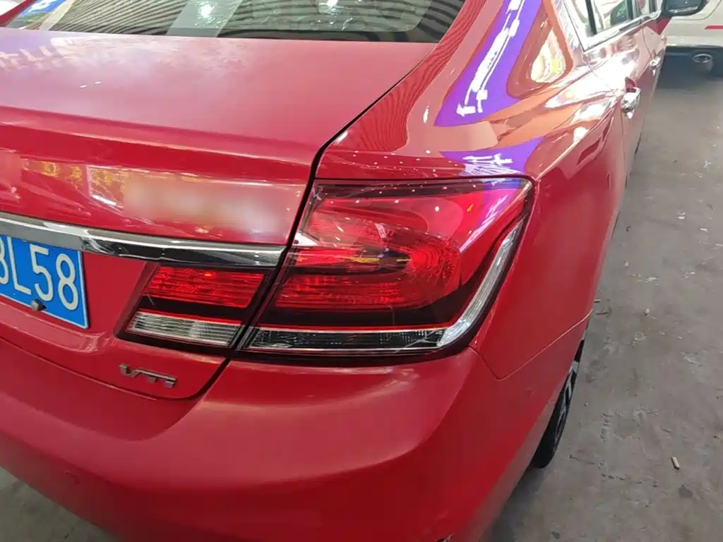 Honda Civic — миниатюра 8