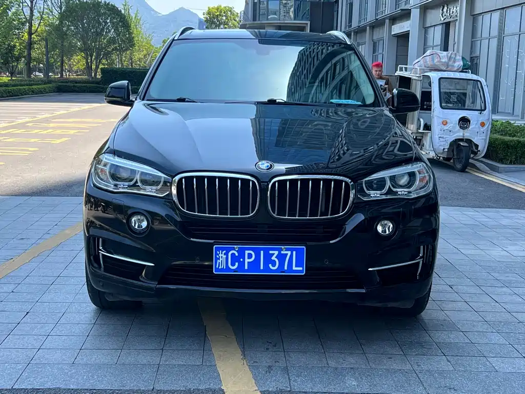 BMW X5 2018 xDrive35i Elegant