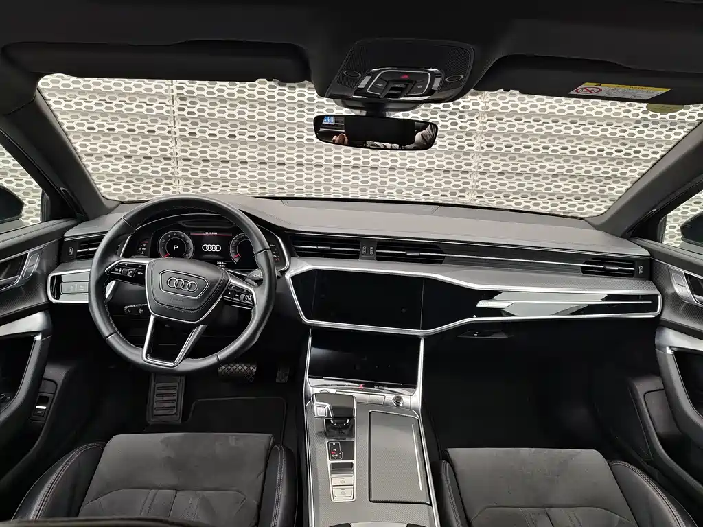 Audi A6L 2024 45 TFSI