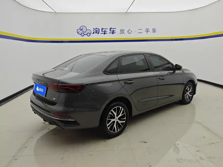 Geely Emgrand — миниатюра 3