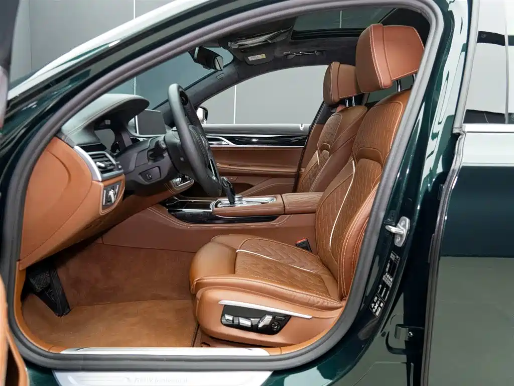BMW 7 Series 7 2019 750Li xDrive V8 Luxury