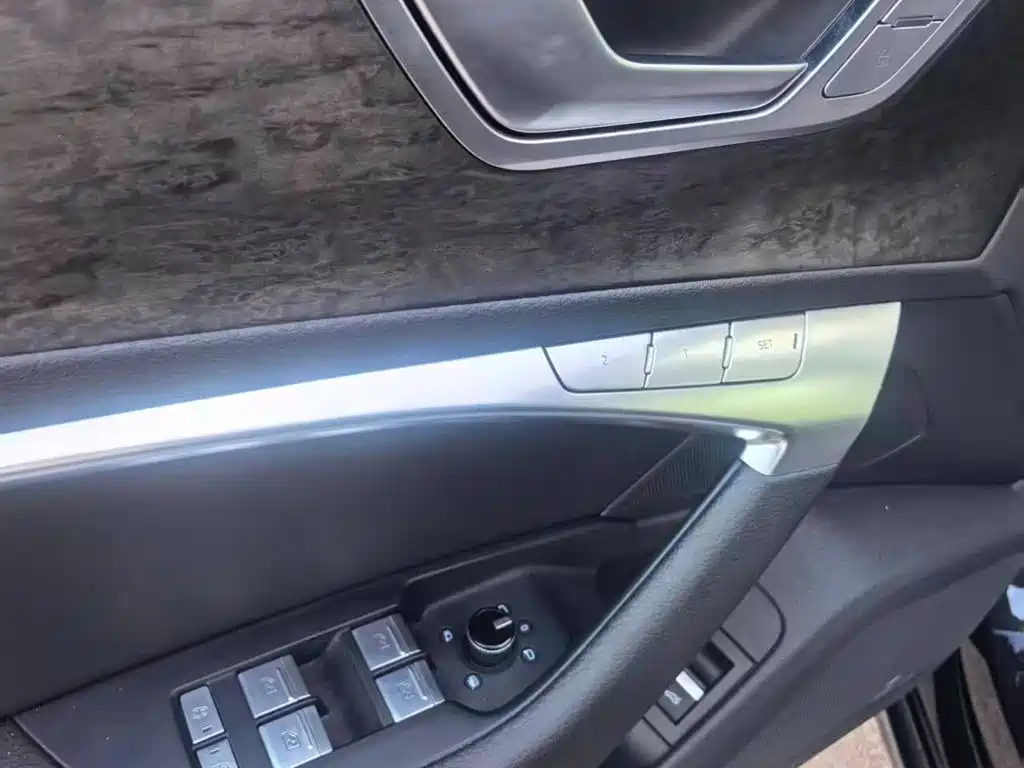 Audi A6L 2023 45 TFSI quattro