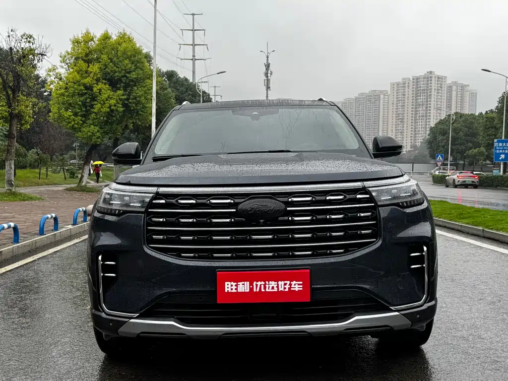 Ford Explorer — миниатюра 2
