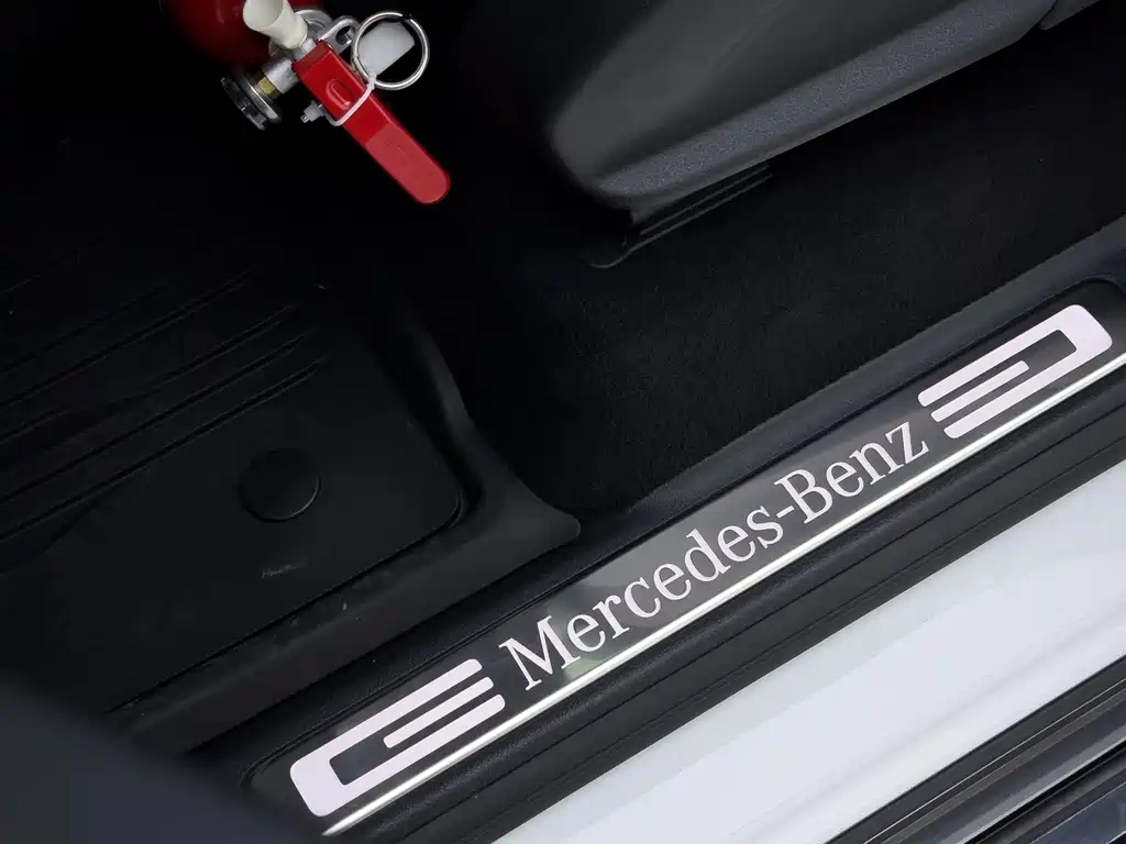 Mercedes-Benz G-Class — миниатюра 14