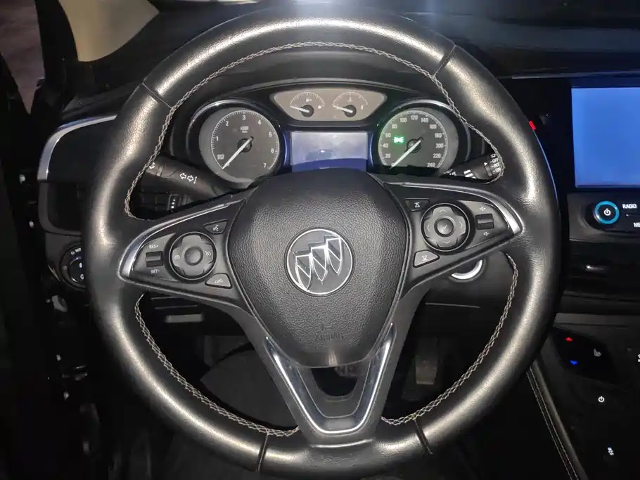 Buick Envision Plus — миниатюра 15