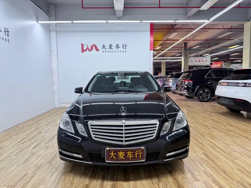 Mercedes-Benz E-Class (Import) — миниатюра 2