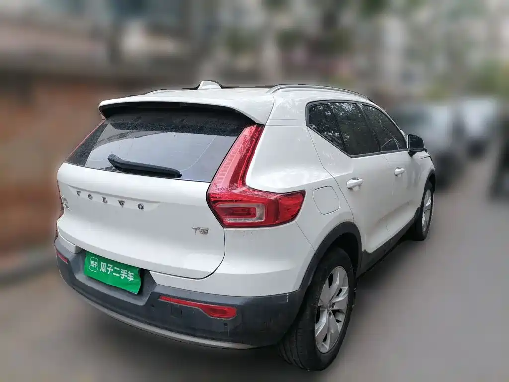 Volvo XC40 — миниатюра 6