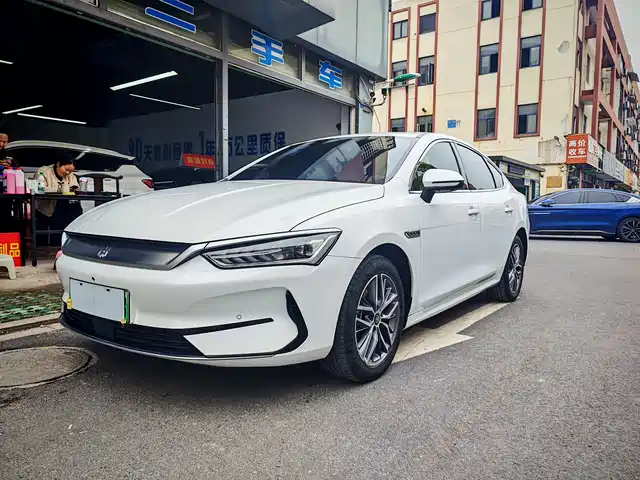 BYD QIN YUAN 2024