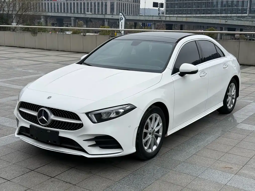 MERCEDES-BENZ A CLASS