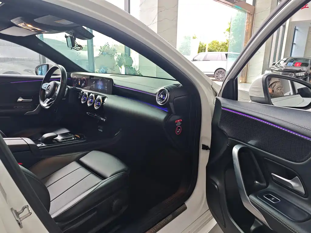 MERCEDES-BENZ A CLASS