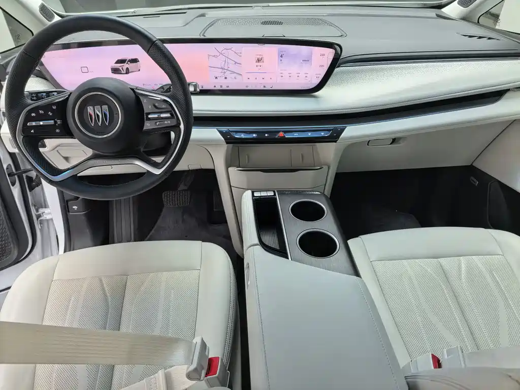 BUICK GL8 NEW ENERGY