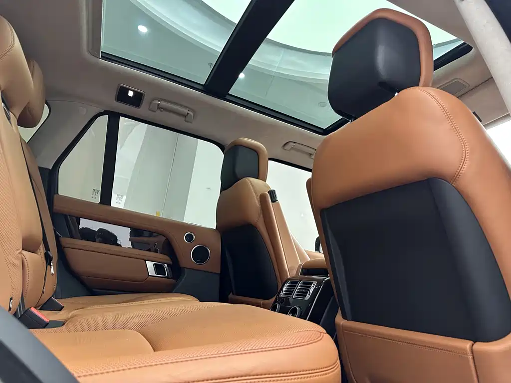 Land Rover Range Rover — миниатюра 13